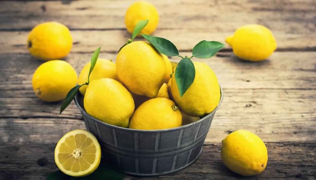 فوائد الليمون للمعدة 