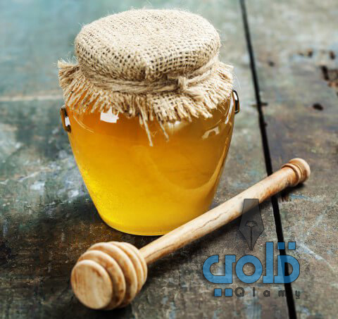 فوائد العسل على السرة