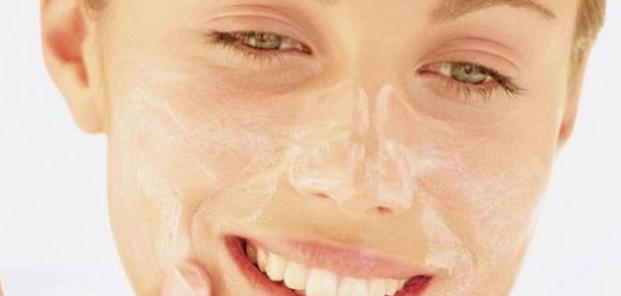 الطرق التقليدية لتشقير الوجه