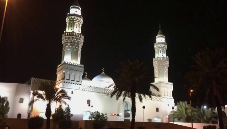 مسجد القبلتين - السياحة في السعودية بالصور
